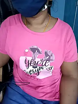 Snapshot of Tamil-hotwife chatting on 01-24-25, 04:37 Tamil-hotwife online show from 01-24-25, 04:37