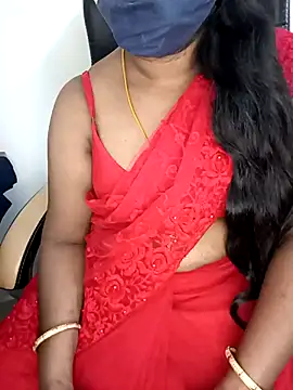 Snapshot of Tamil-hotwife chatting on 02-17-25, 06:09 Tamil-hotwife online show from 02-17-25, 06:09
