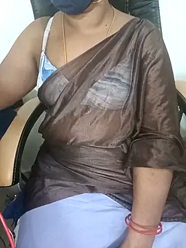 Snapshot of Tamil-hotwife chatting on 02-22-25, 09:48 Tamil-hotwife online show from 02-22-25, 09:48