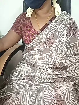 Snapshot of Tamil-hotwife chatting on 03-05-25, 05:07 Tamil-hotwife online show from 03-05-25, 05:07