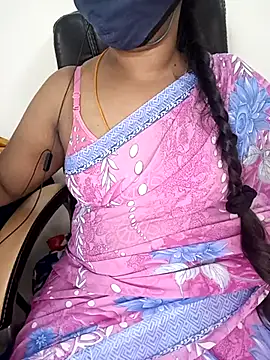 Snapshot of Tamil-hotwife chatting on 03-13-25, 08:48 Tamil-hotwife online show from 03-13-25, 08:48