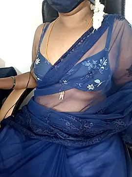 Snapshot of Tamil-hotwife chatting on 03-16-25, 09:49 Tamil-hotwife online show from 03-16-25, 09:49