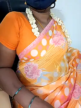 Snapshot of Tamil-hotwife chatting on 03-17-25, 05:49 Tamil-hotwife online show from 03-17-25, 05:49