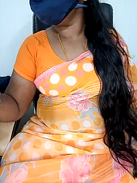 Snapshot of Tamil-hotwife chatting on 03-18-25, 04:58 Tamil-hotwife online show from 03-18-25, 04:58