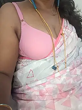 Tamil-hotwife online show from 06-12-26, 08:57