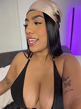 Snapshot of Sara_mocca_ chatting on 06-18-26, 08:57 Sara mocca online show from 06-18-26, 08:57