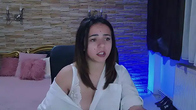 PlayfulElla online show from 12-06-24, 09:10