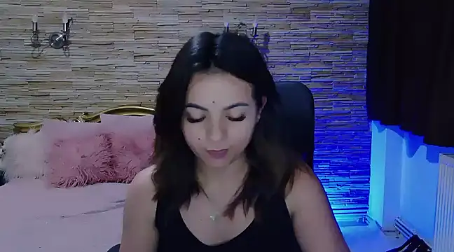 PlayfulElla online show from 12-15-24, 02:37