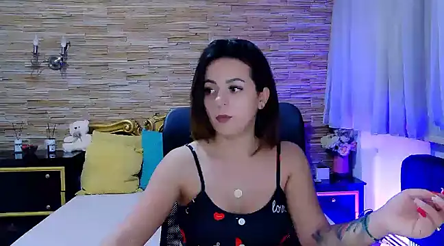 PlayfulElla online show from 02-04-25, 03:36