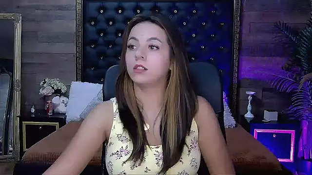 PlayfulElla online show from 10-02-25, 08:10