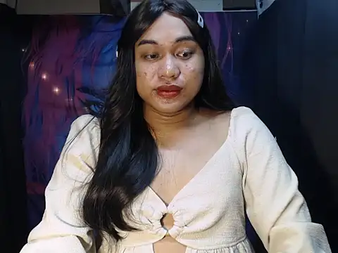 Snapshot of bettina_love chatting on 11-03-25, 09:59 bettina love online show from 11-03-25, 09:59