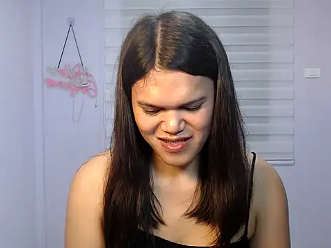 Miss Ivanawolf online show from 11-18-25, 12:20