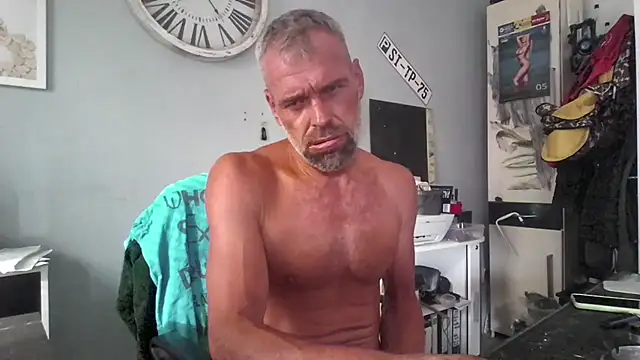 Snapshot of AnalSucht@xh chatting on 06-24-26, 05:23 AnalSuchtxh online show from 06-24-26, 05:23