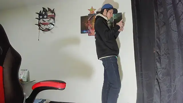 Snapshot of Jeff_Walton@xh chatting on 12-20-25, 03:35 Jeff Waltonxh online show from 12-20-25, 03:35