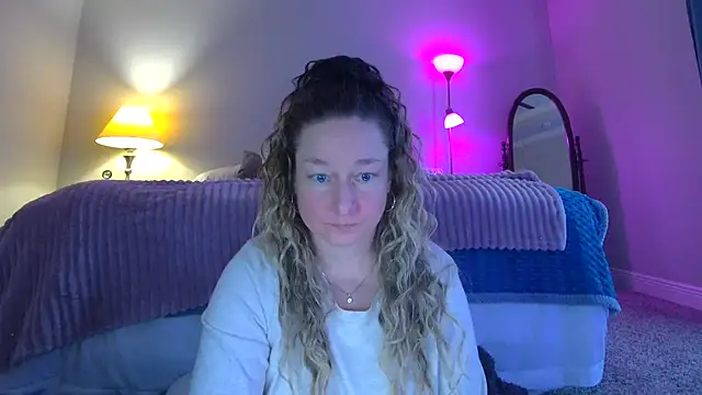 Vivian MayXxX online show from 02-02-25, 07:46