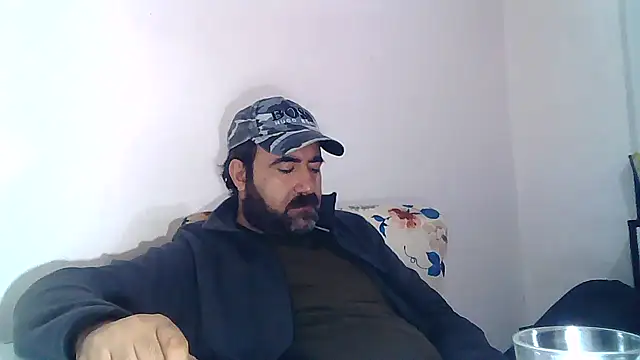 Snapshot of ZYXEL353 chatting on 12-30-24, 11:06 ZYXEL353 online show from 12-30-24, 11:06