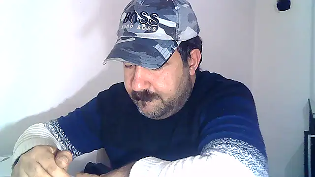 Snapshot of ZYXEL353 chatting on 01-07-25, 02:10 ZYXEL353 online show from 01-07-25, 02:10