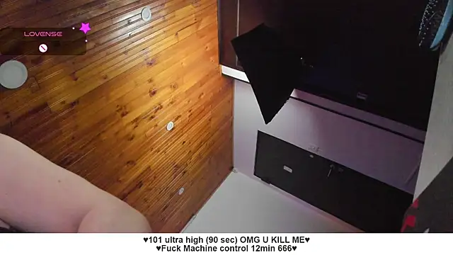 Liah santos online show from 09-23-25, 12:30