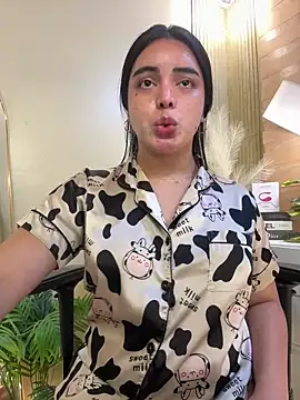 HotstuffCherrySummer online show from 02-26-25, 12:25