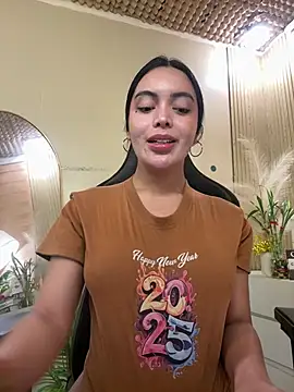 HotstuffCherrySummer online show from 05-24-26, 11:04