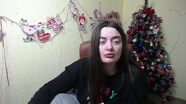 MilanaPrice online show from 12-19-24, 03:40