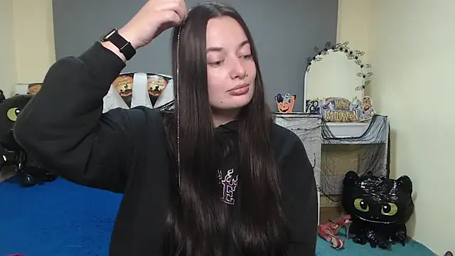 MilanaPrice online show from 11-02-25, 08:06