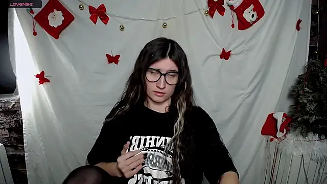 MaryEm976 online show from 01-15-25, 09:02