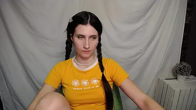 MaryEm976 online show from 02-05-25, 10:19