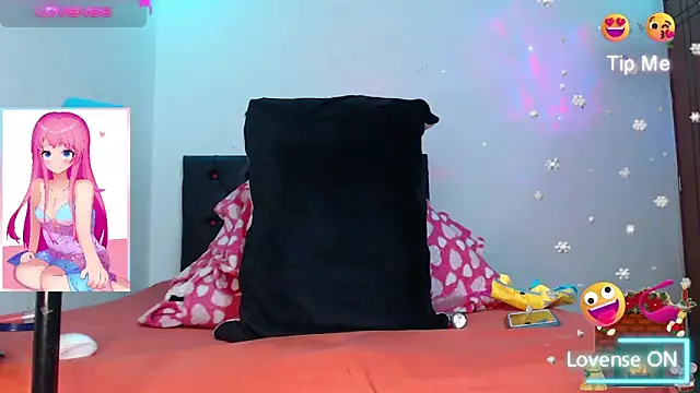 SHOPIA FOX  online show from 12-13-24, 04:38