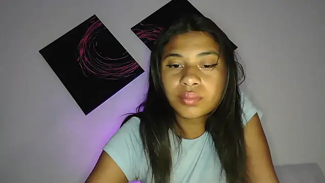 dark enchantress  online show from 10-19-25, 08:53