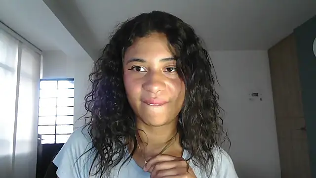 dark enchantress  online show from 10-22-25, 10:09