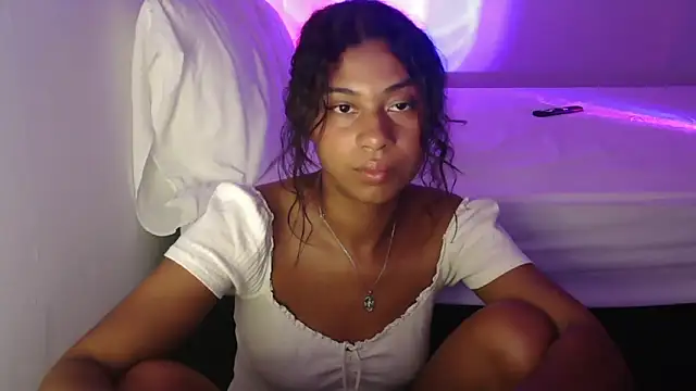 dark enchantress  online show from 03-21-26, 12:59