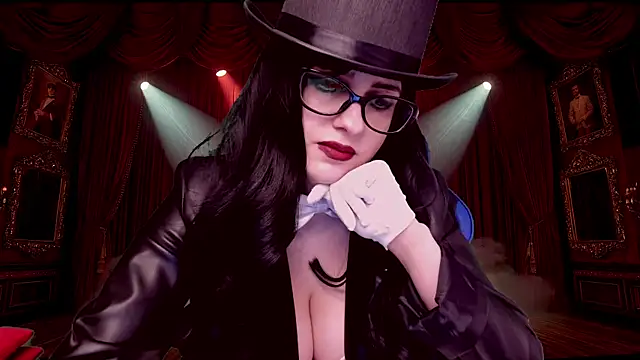 Snapshot of RoseBlooom chatting on 10-25-25, 03:40 RoseBlooom online show from 10-25-25, 03:40