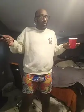 PartyAnimalfreak online show from 02-17-26, 05:52