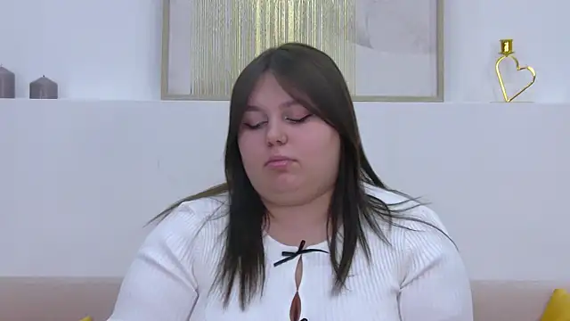 LillianKim online show from 01-19-25, 09:45