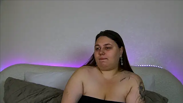 LillianKim online show from 10-06-25, 06:22