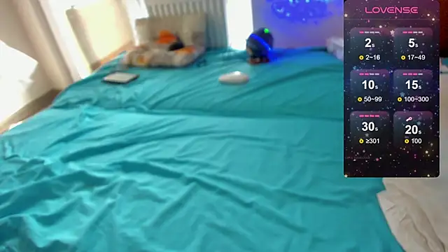 Snapshot of 92yourbitch922 chatting on 10-23-25, 09:30 92yourbitch922 online show from 10-23-25, 09:30