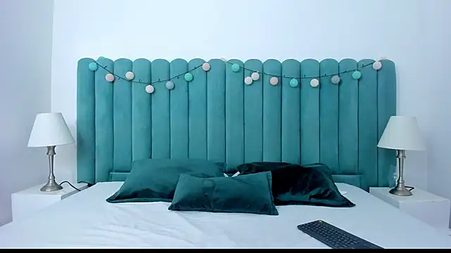 marianaaguii online show from 12-29-24, 01:38