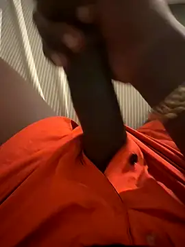 Snapshot of little0245 chatting on 09-21-25, 07:43 little0245 online show from 09-21-25, 07:43