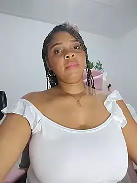 Snapshot of collegechica chatting on 02-21-26, 06:25 collegechica online show from 02-21-26, 06:25