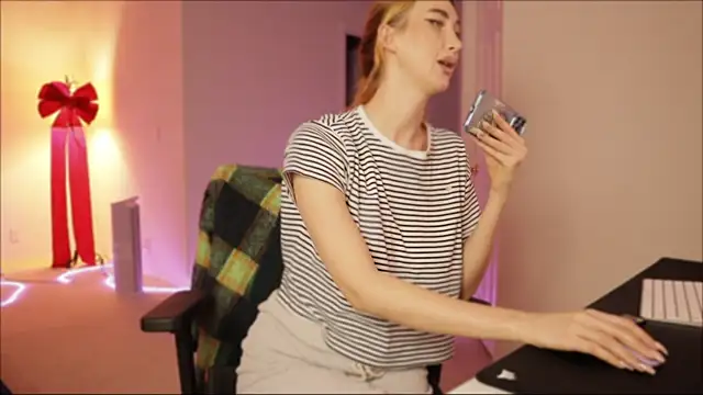 Alexa Lover Ra online show from 12-16-24, 03:51