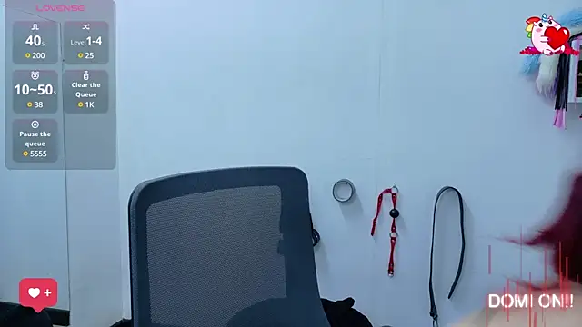 Snapshot of Catwhite_ chatting on 03-01-25, 01:40 Catwhite online show from 03-01-25, 01:40