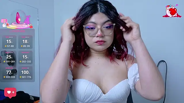 Snapshot of Catwhite_ chatting on 03-13-25, 12:02 Catwhite online show from 03-13-25, 12:02