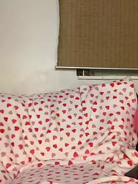 autumnsbedroom online show from 03-21-26, 12:59