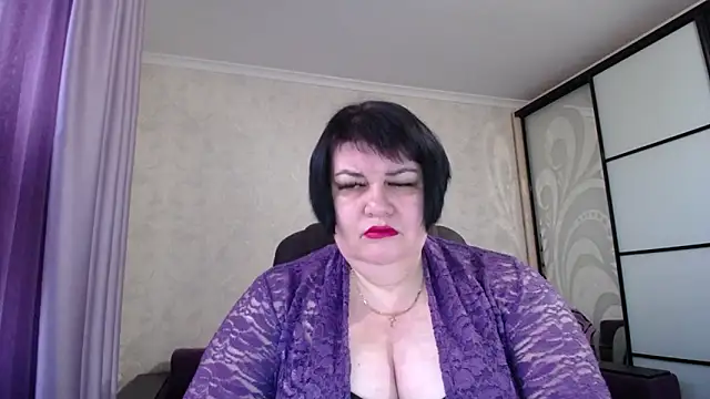 JuicyLady Di online show from 11-02-25, 05:43