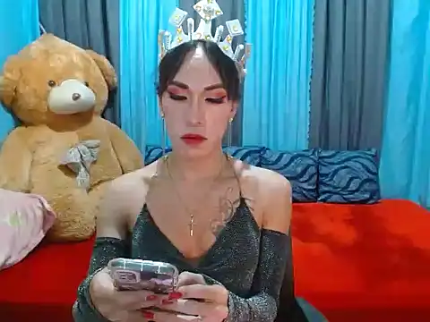 Snapshot of xxSexyBitch69xx chatting on 12-13-24, 12:28 xxSexyBitch69xx online show from 12-13-24, 12:28
