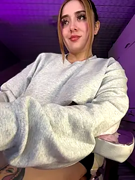 Sam Thompsoon  online show from 11-12-25, 03:07