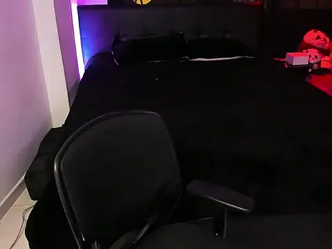 lia minami online show from 04-22-26, 10:22