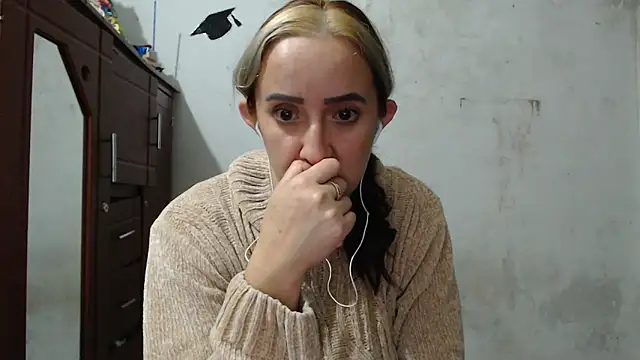 Snapshot of DeepAnal07 chatting on 03-10-26, 03:00 DeepAnal07 online show from 03-10-26, 03:00