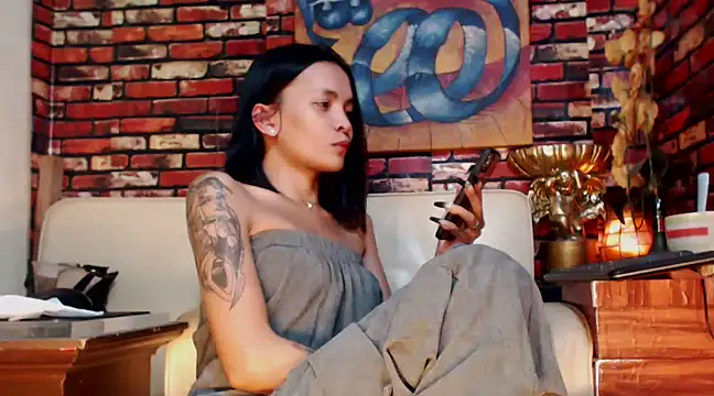 Snapshot of juicyCOCKeva chatting on 12-16-24, 05:17 juicyCOCKeva online show from 12-16-24, 05:17